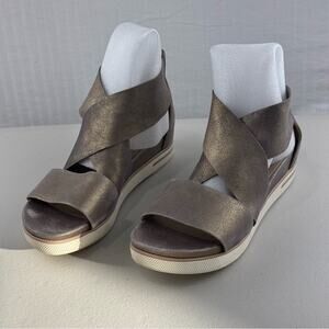 Eileen Fisher Sport Platform Sandal Women’s Size 9 Sporty-Chic Sneakers Inspired